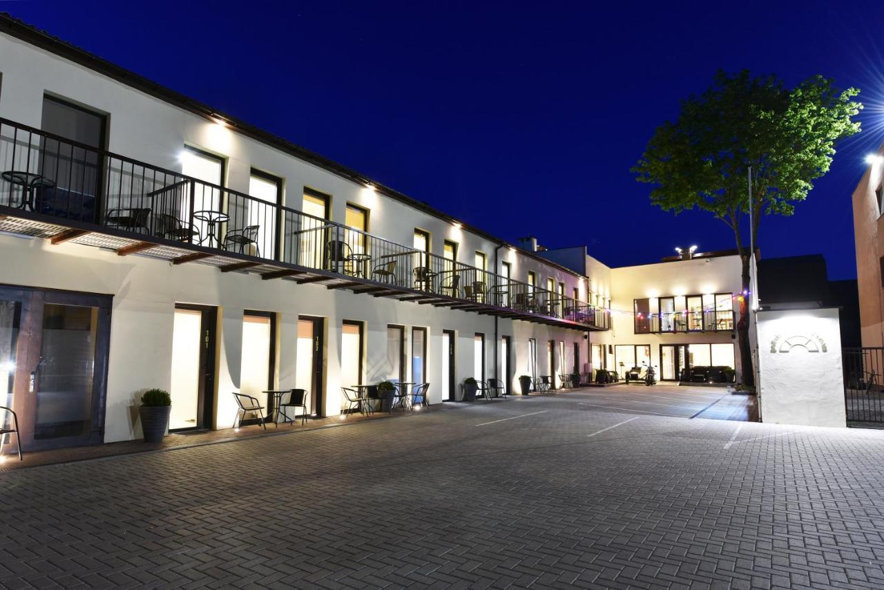 Poilsis Palangoje Hotel Palanga Buitenkant foto